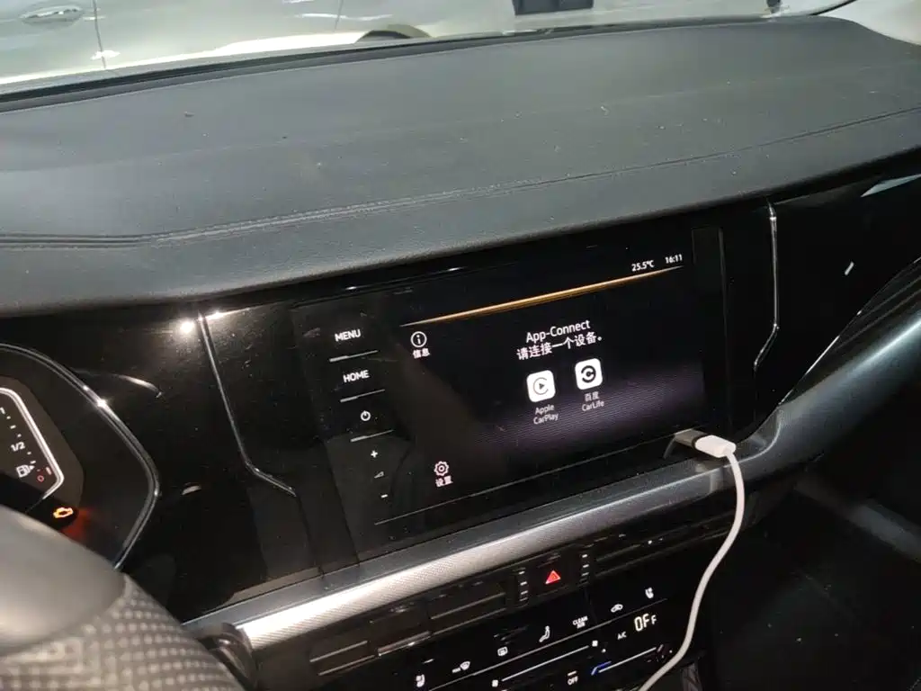 Volkswagen Passat — миниатюра 13