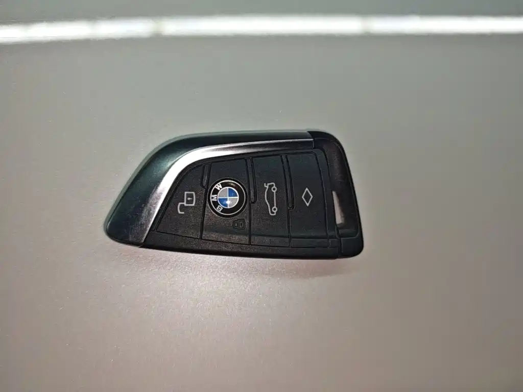 BMW i3 — миниатюра 9