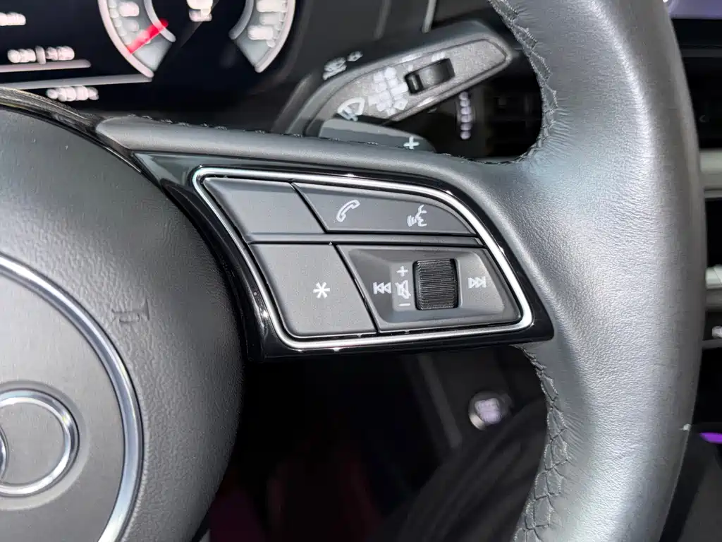 Audi A4L — миниатюра 44