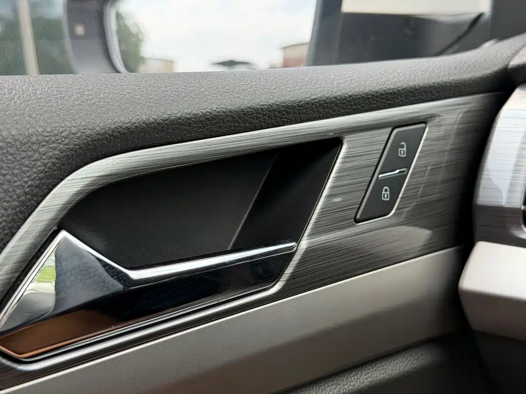 Volkswagen Lavida — миниатюра 20