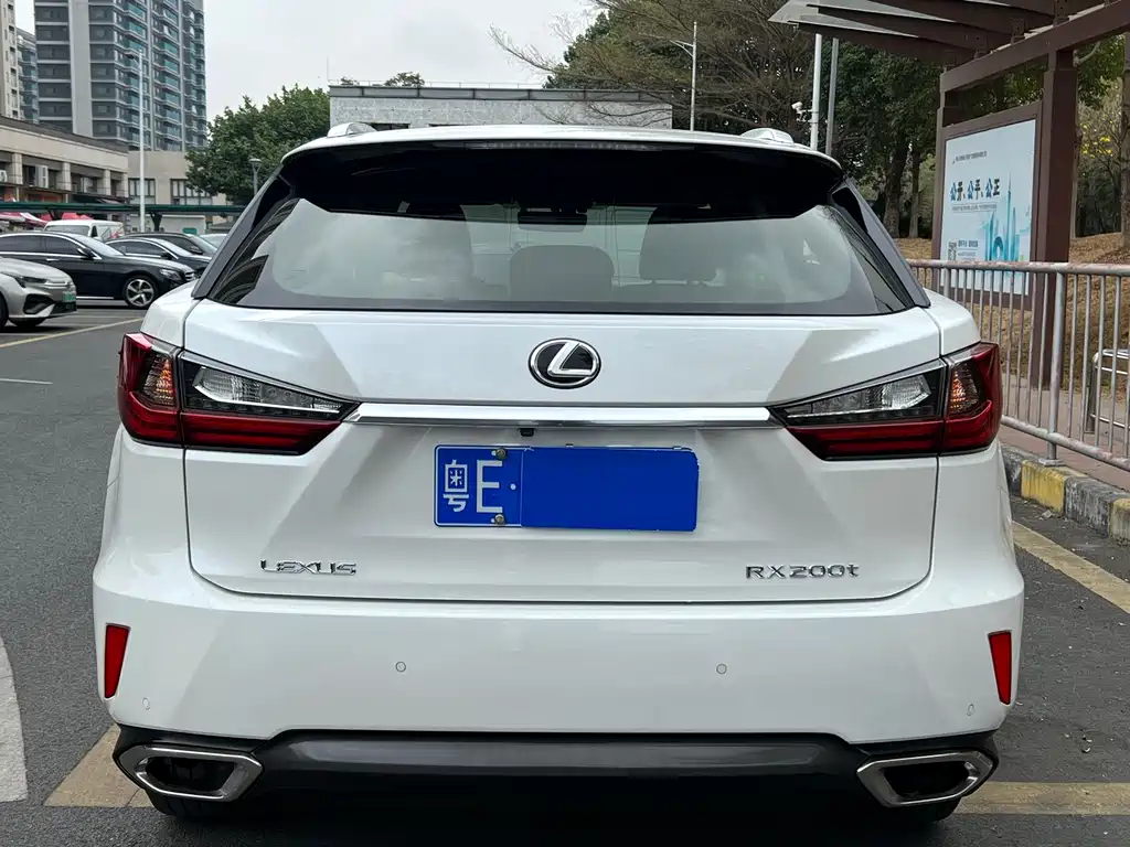 LEXUS RX