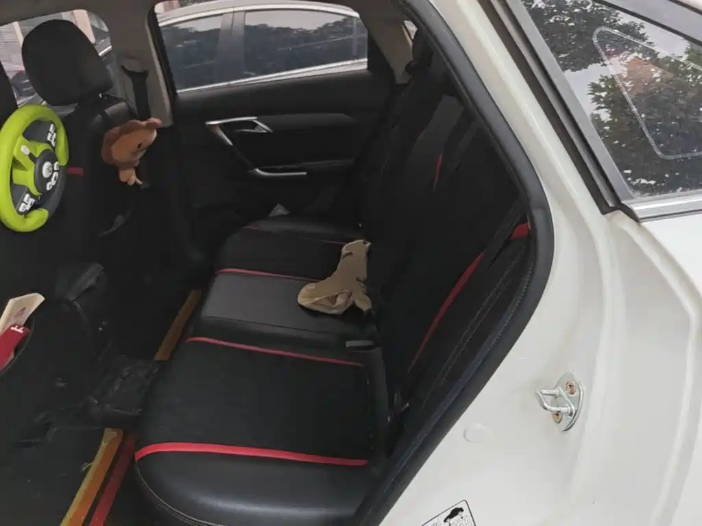 BAIC Senova D50 — миниатюра 17