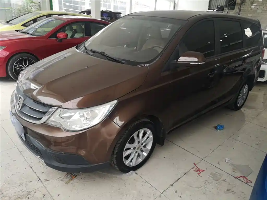 Baojun 730 2014