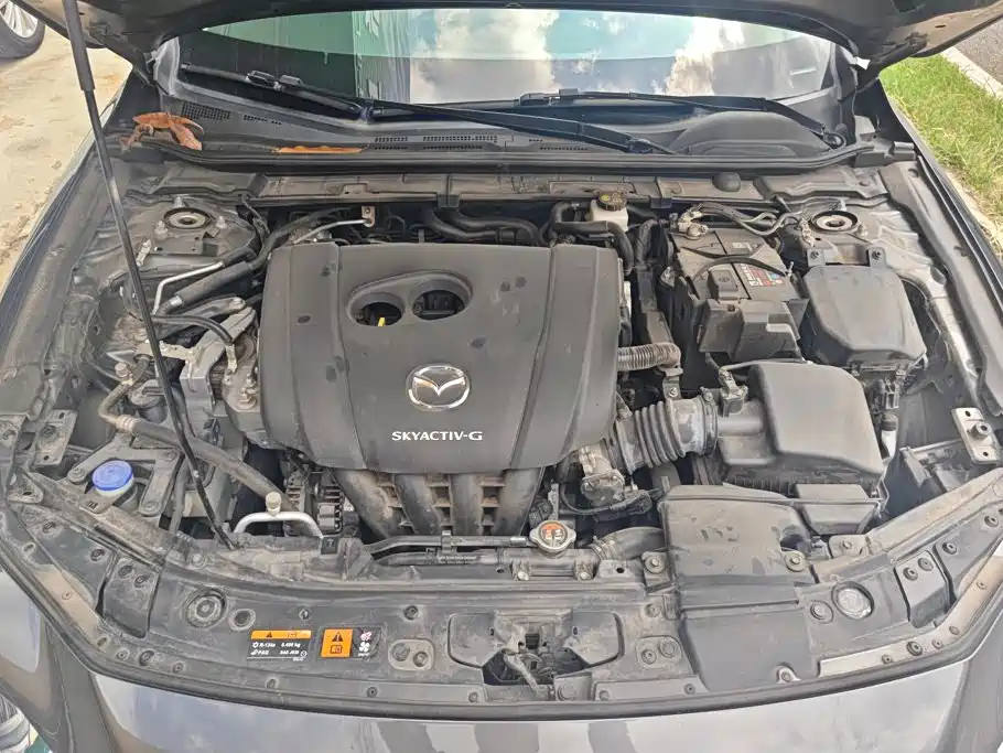 Mazda 3 Axela — миниатюра 10