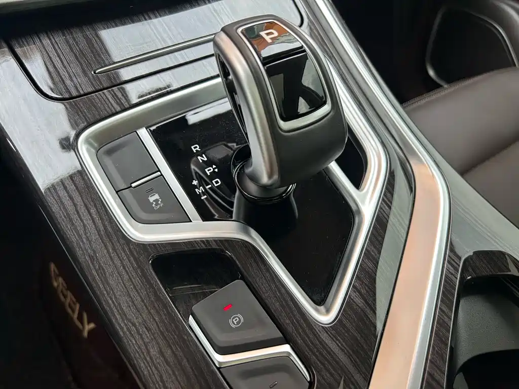 Geely Jia Ji — миниатюра 34