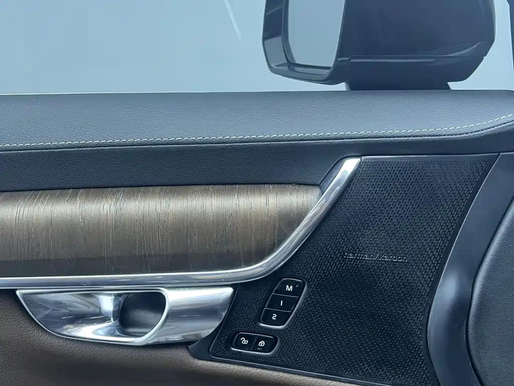 Volvo S90 2021 B5 Luxury