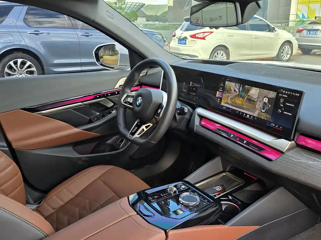 BMW 5 Series — миниатюра 23