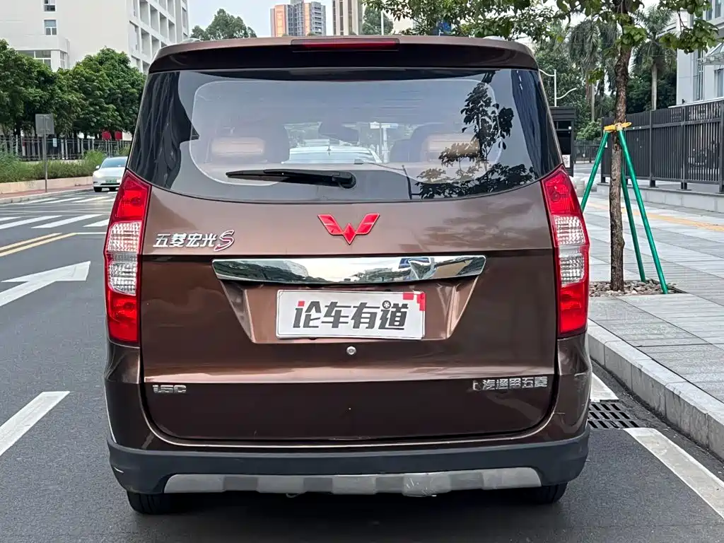 Wuling Hongguang — миниатюра 22