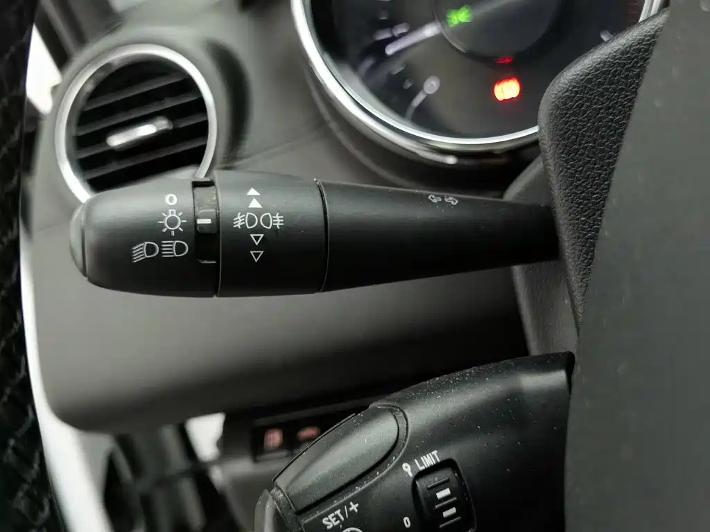 Peugeot 3008 — миниатюра 21
