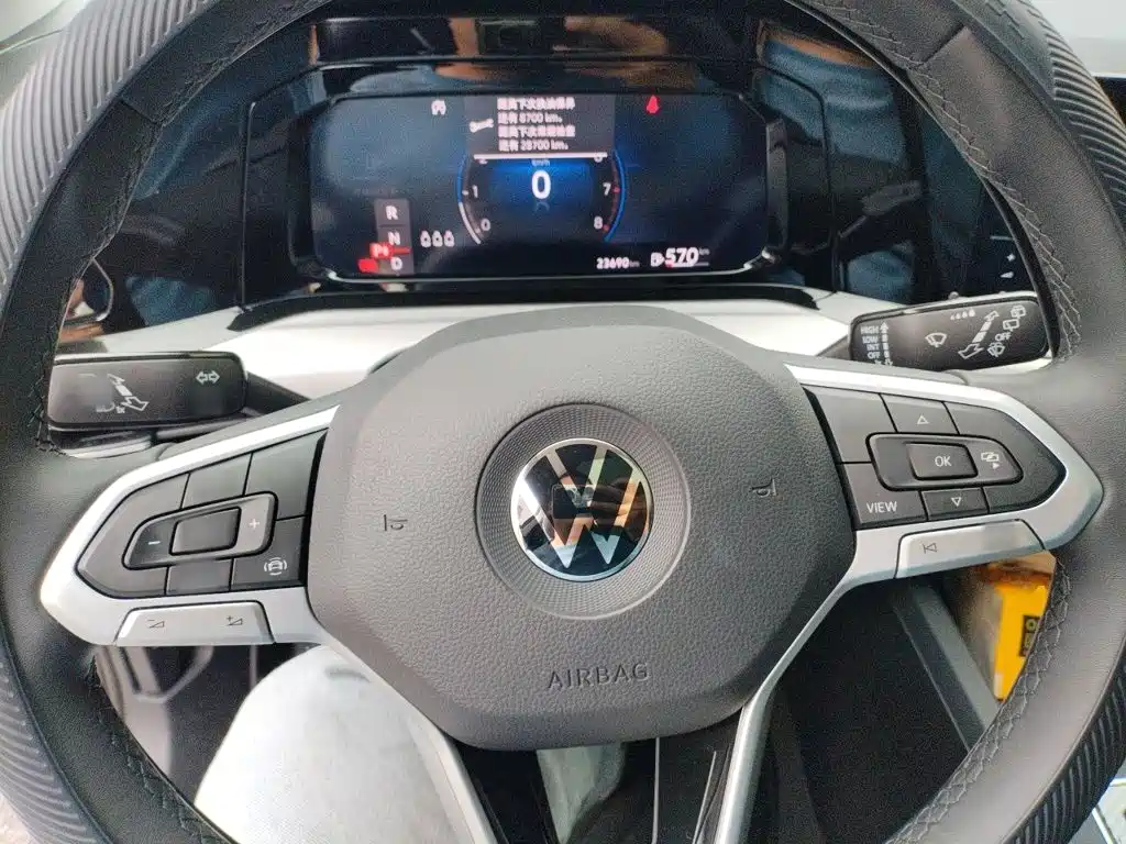 Volkswagen Golf — миниатюра 11