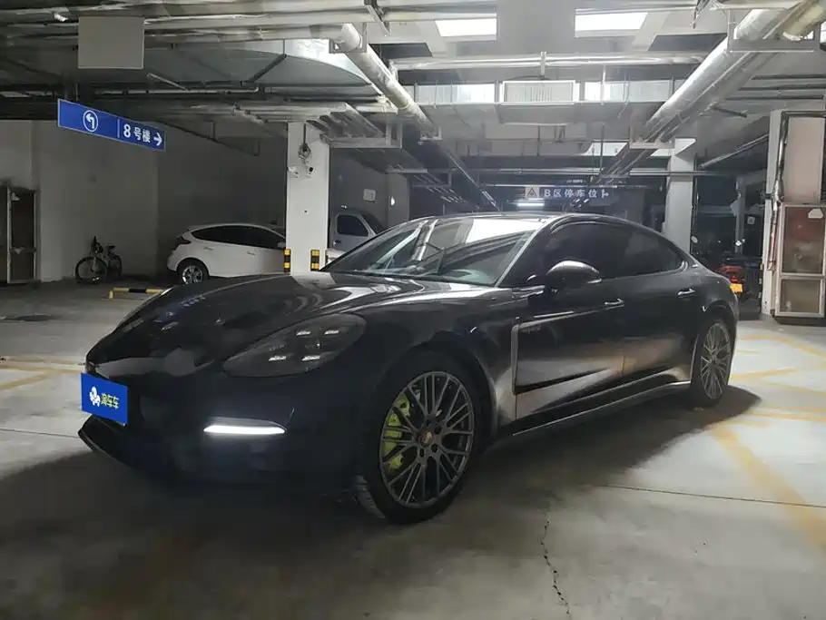 Porsche Panamera Hybrid