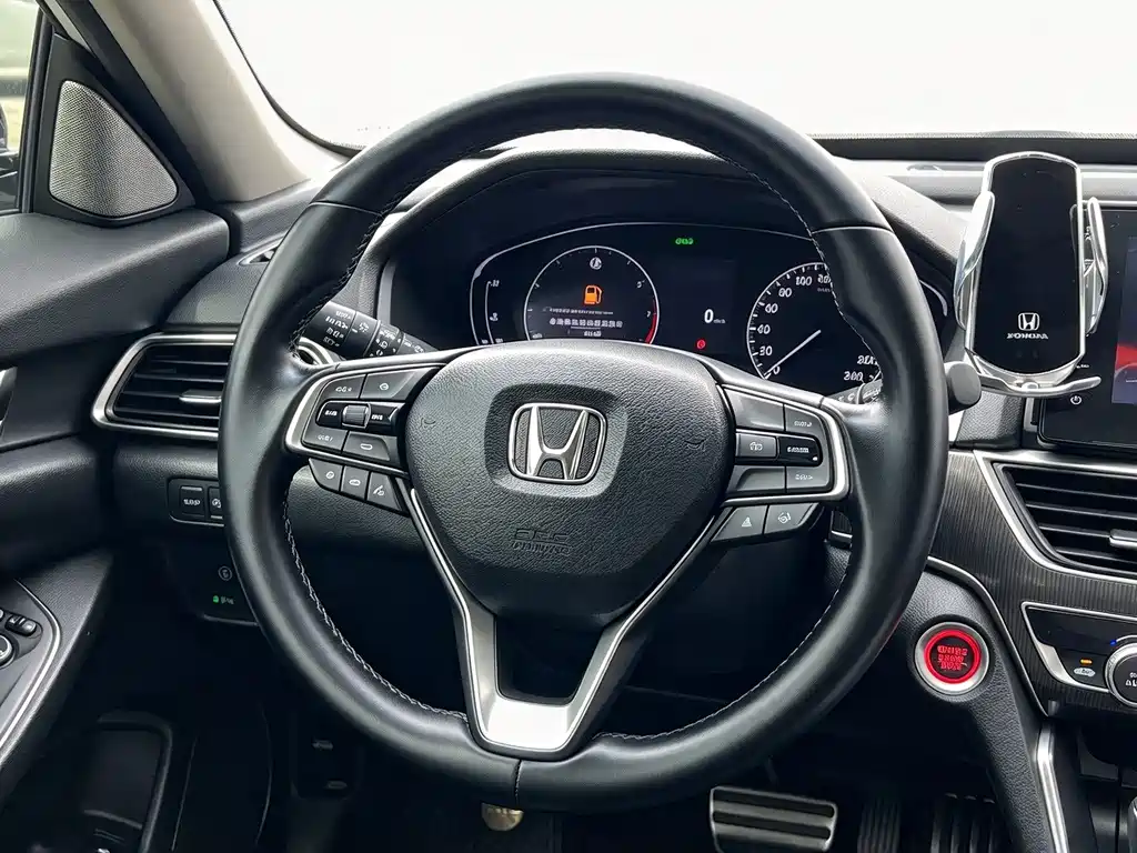 Honda Accord — миниатюра 12