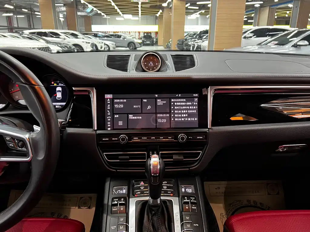Porsche Macan 2018 Macan S 3.0T