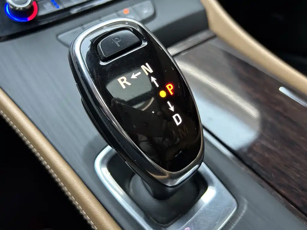 Buick LaCrosse — миниатюра 26