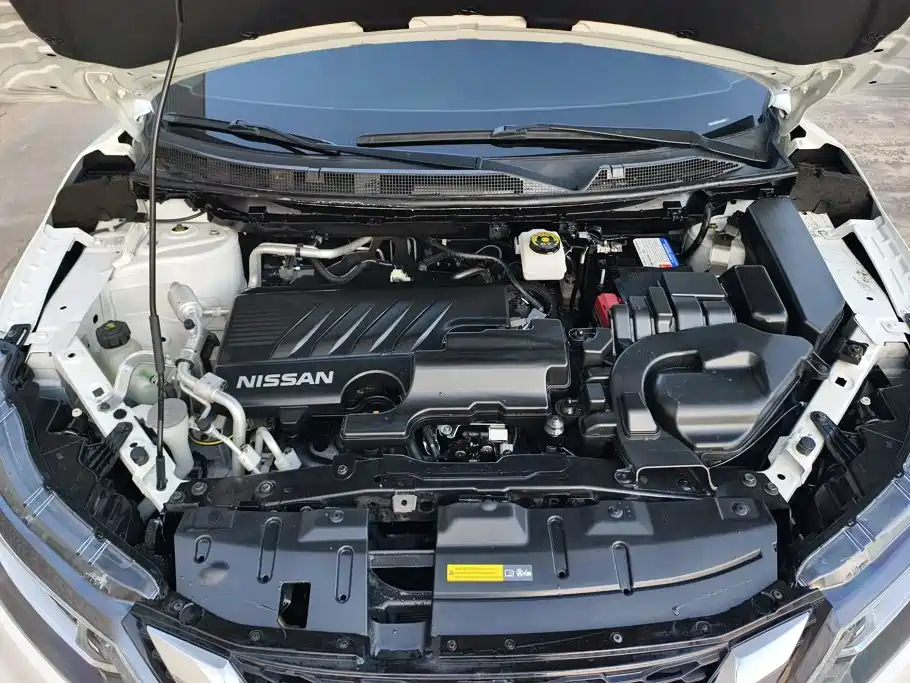 Nissan Qashqai — миниатюра 10