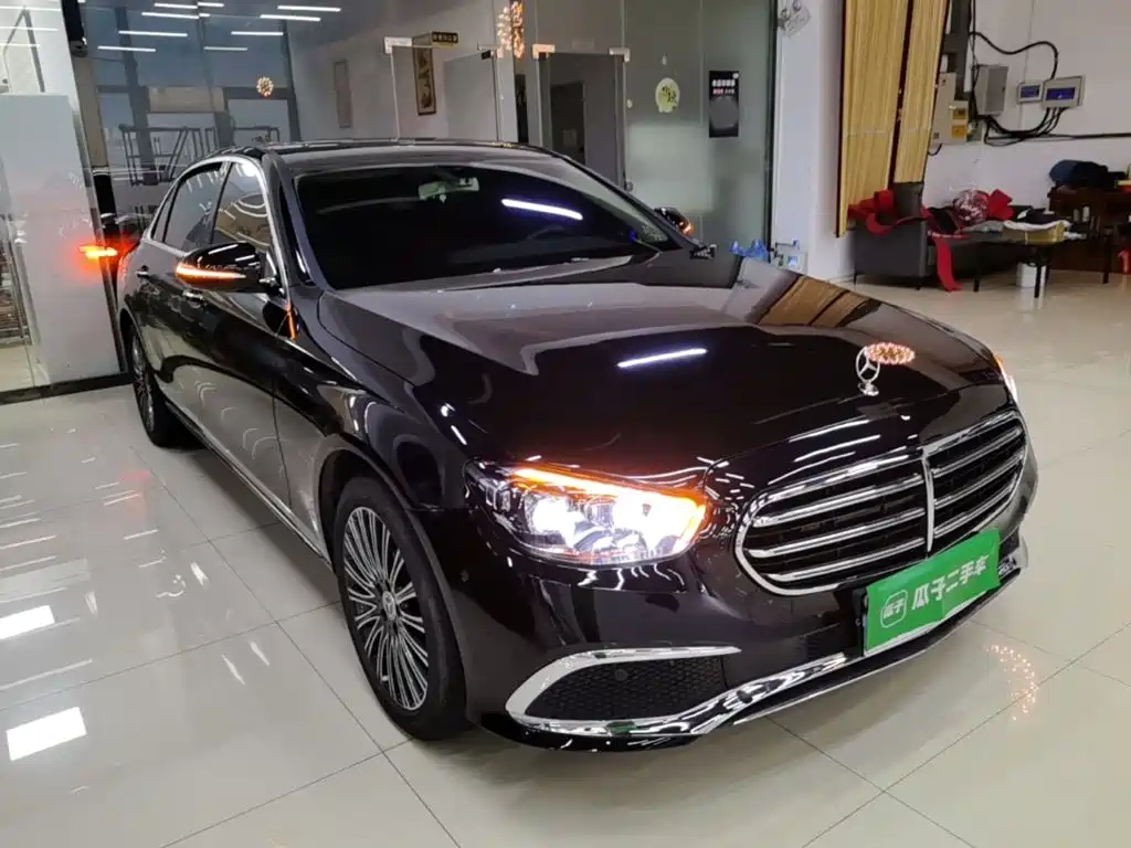 Mercedes-Benz E-Class — миниатюра 4