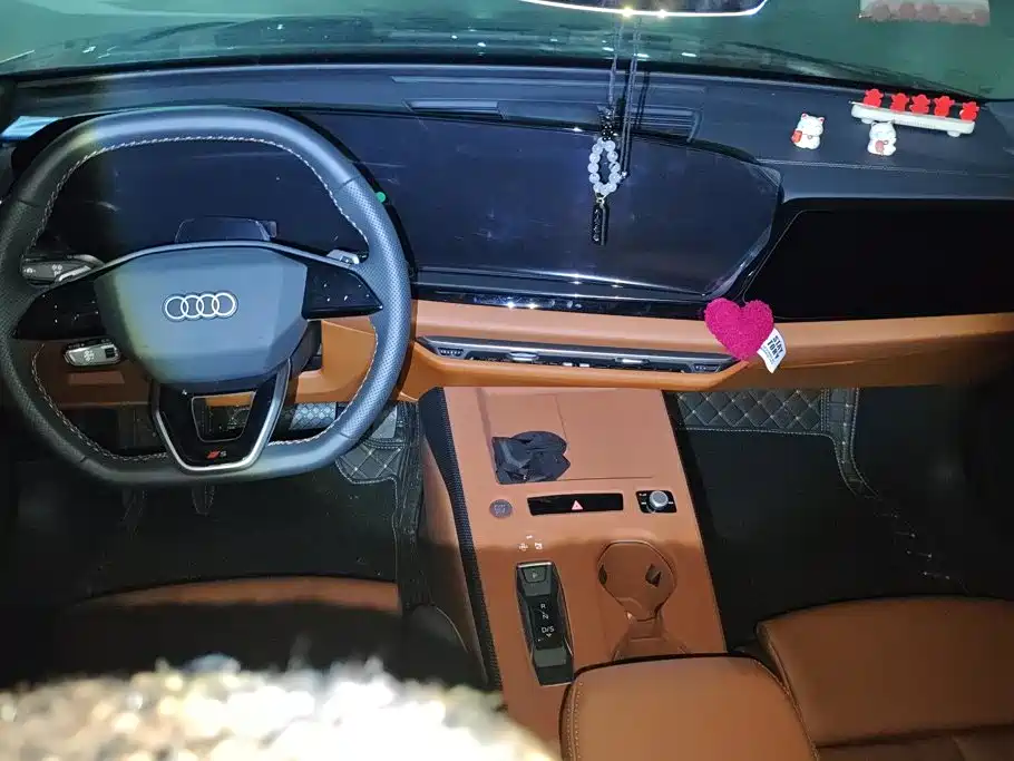 Audi Audi A5L — миниатюра 12