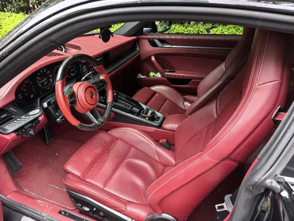Porsche 911 2020 Carrera 3.0T