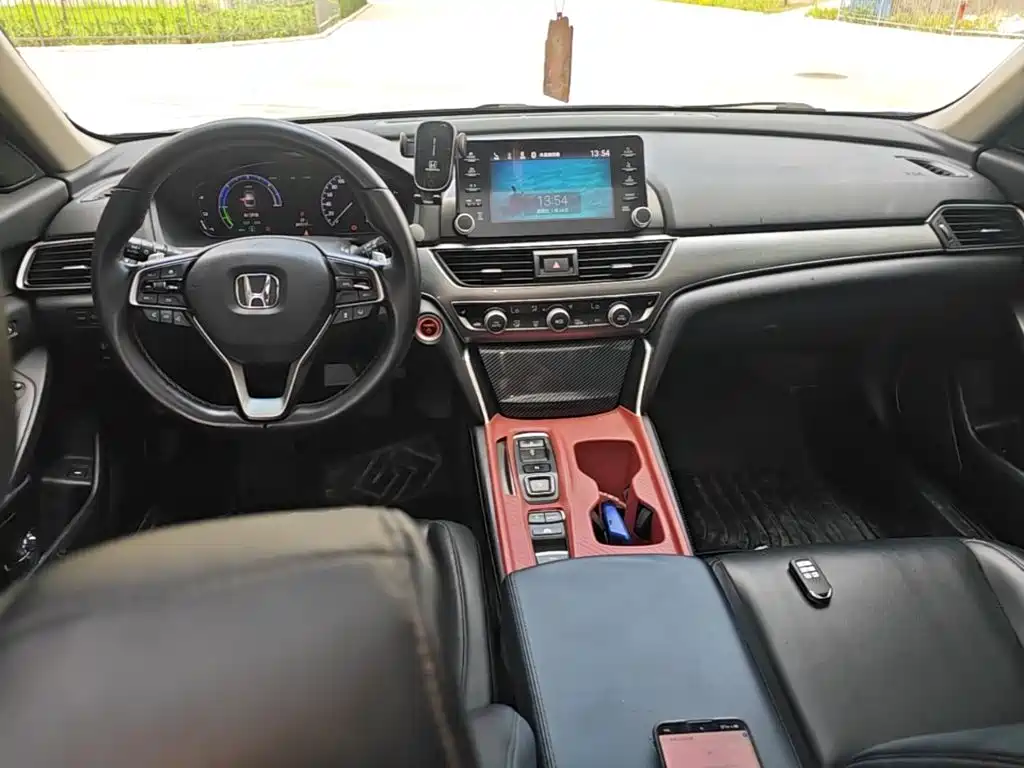 Honda Accord — миниатюра 6