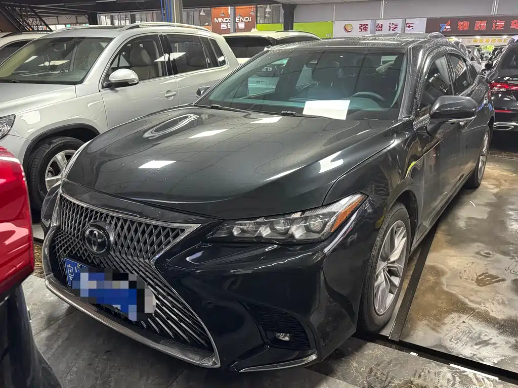 Toyota Avalon 2021