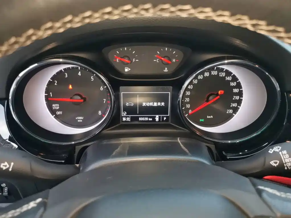 Buick Verano — миниатюра 11