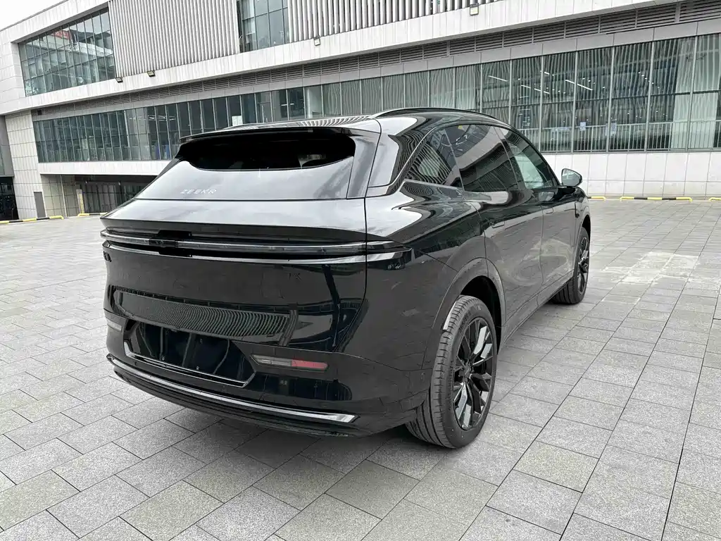 ZEEKR EXTREME KRYPTON 7X