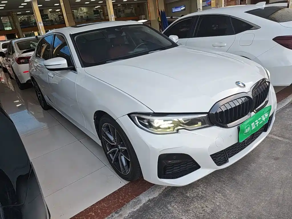 BMW 3 Series — миниатюра 4