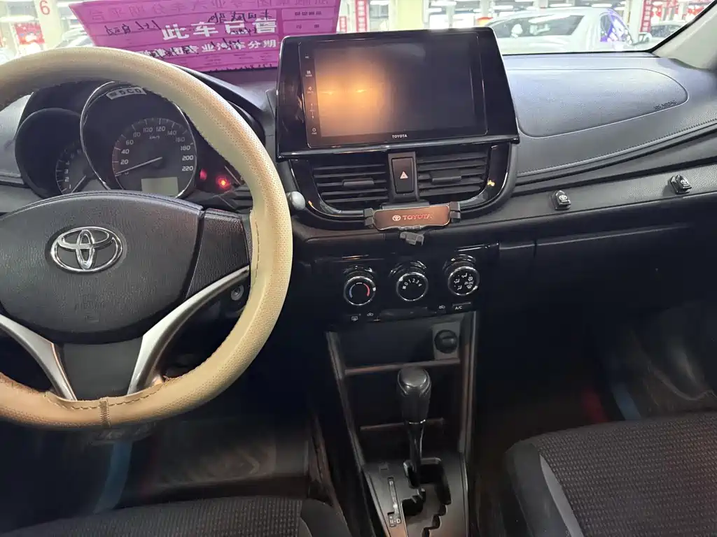 TOYOTA VIOS FS
