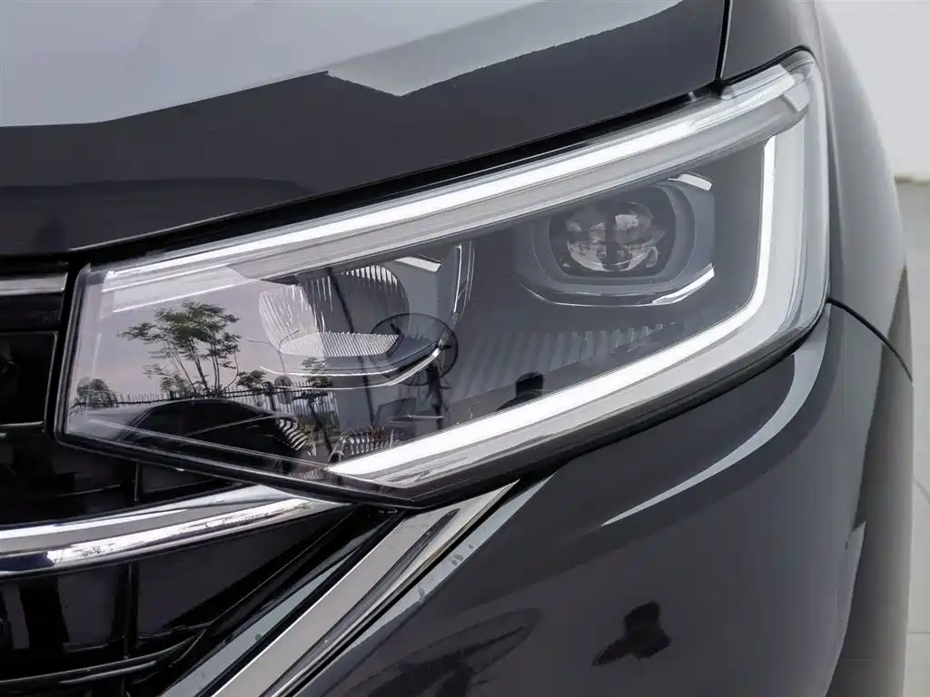 Volkswagen Tayron 2023 330TSI Luxury Plus