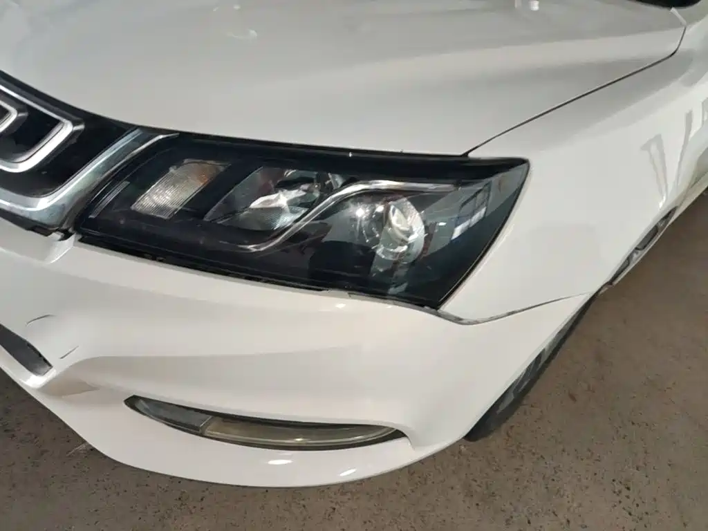 Geely Emgrand — миниатюра 24
