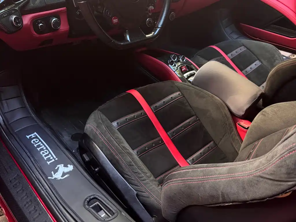 Ferrari 458 — миниатюра 5