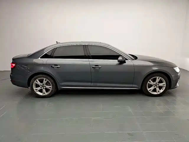 Audi A4L — миниатюра 8