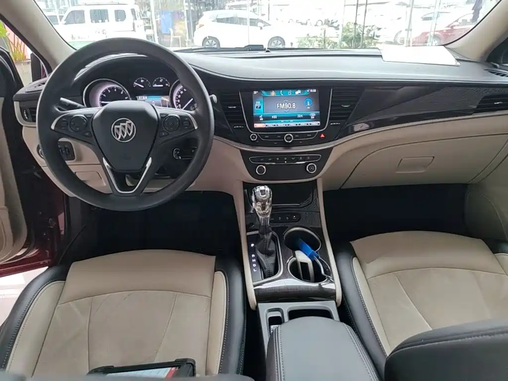 Buick Verano — миниатюра 10