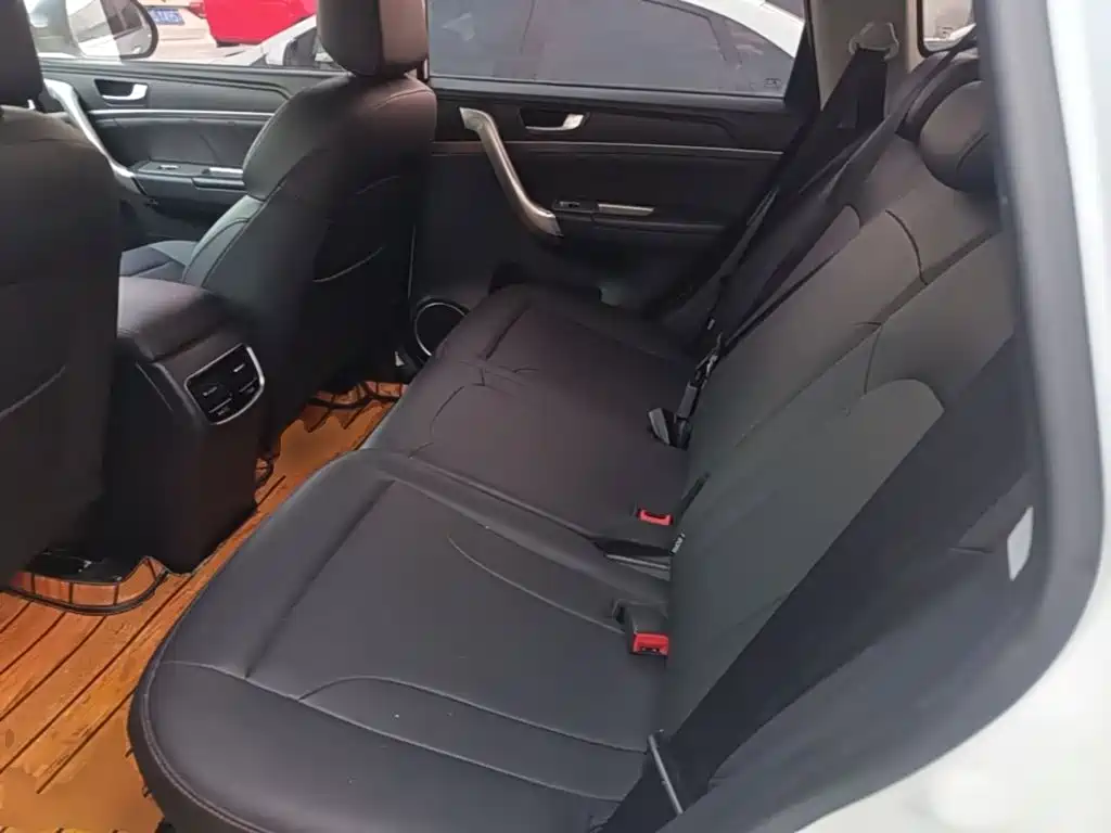 Haval M6 — миниатюра 17