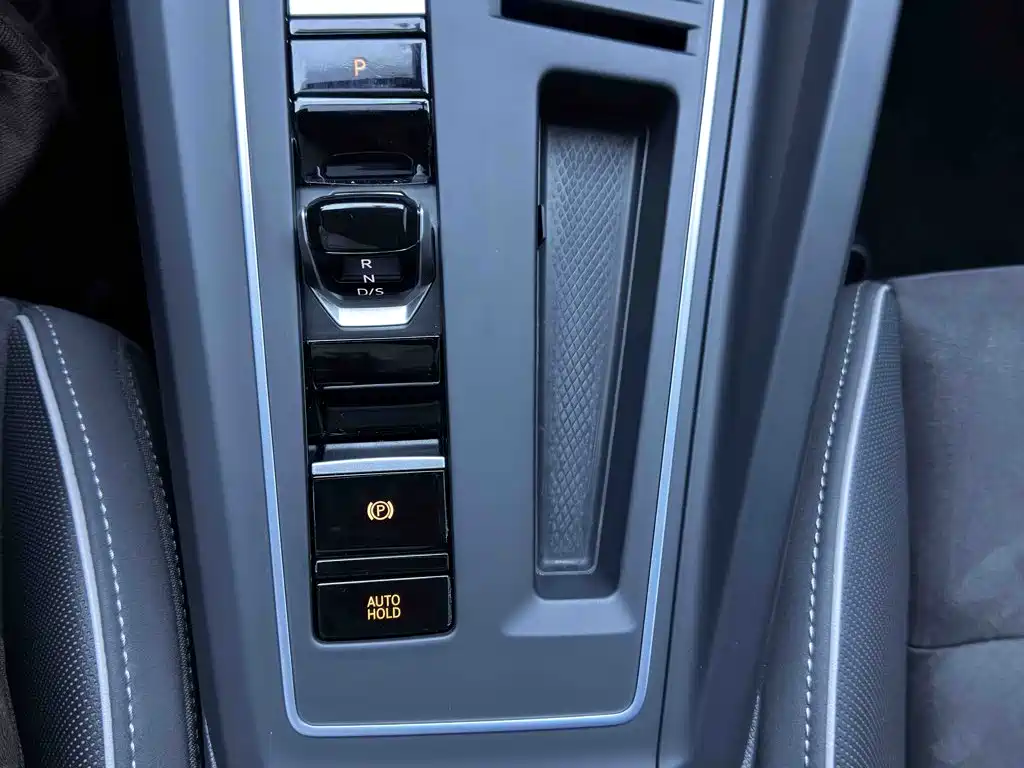 Volkswagen Golf — миниатюра 15