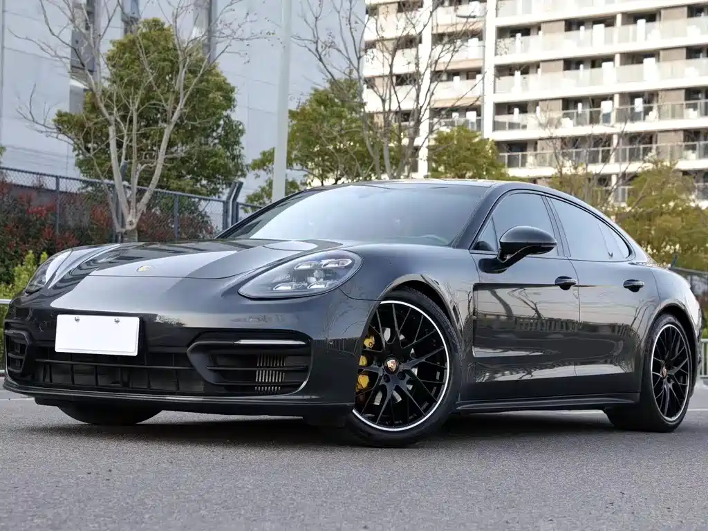 Купить Porsche Panamera