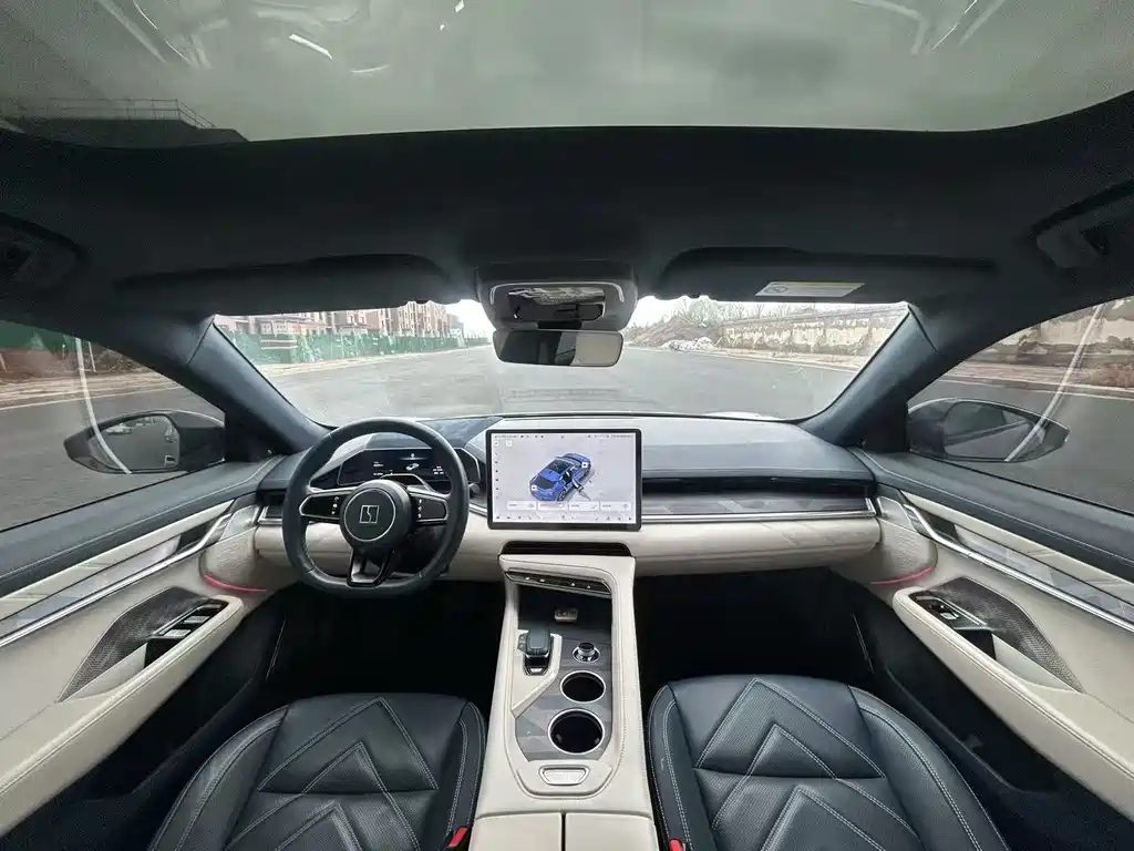 ZEEKR EXTREME KRYPTON 001