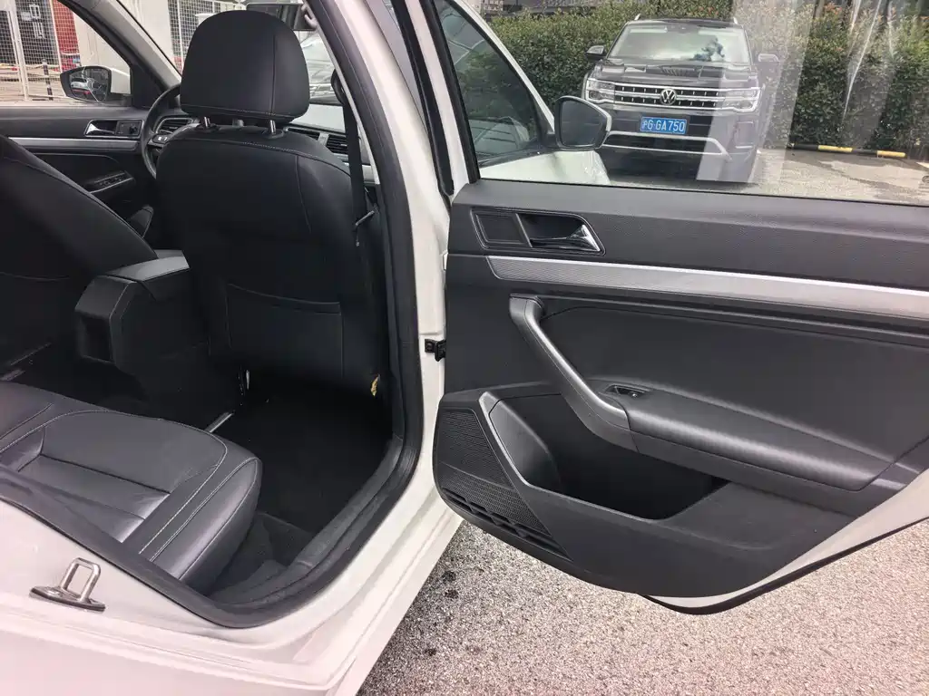 Volkswagen Gran Lavida — миниатюра 9