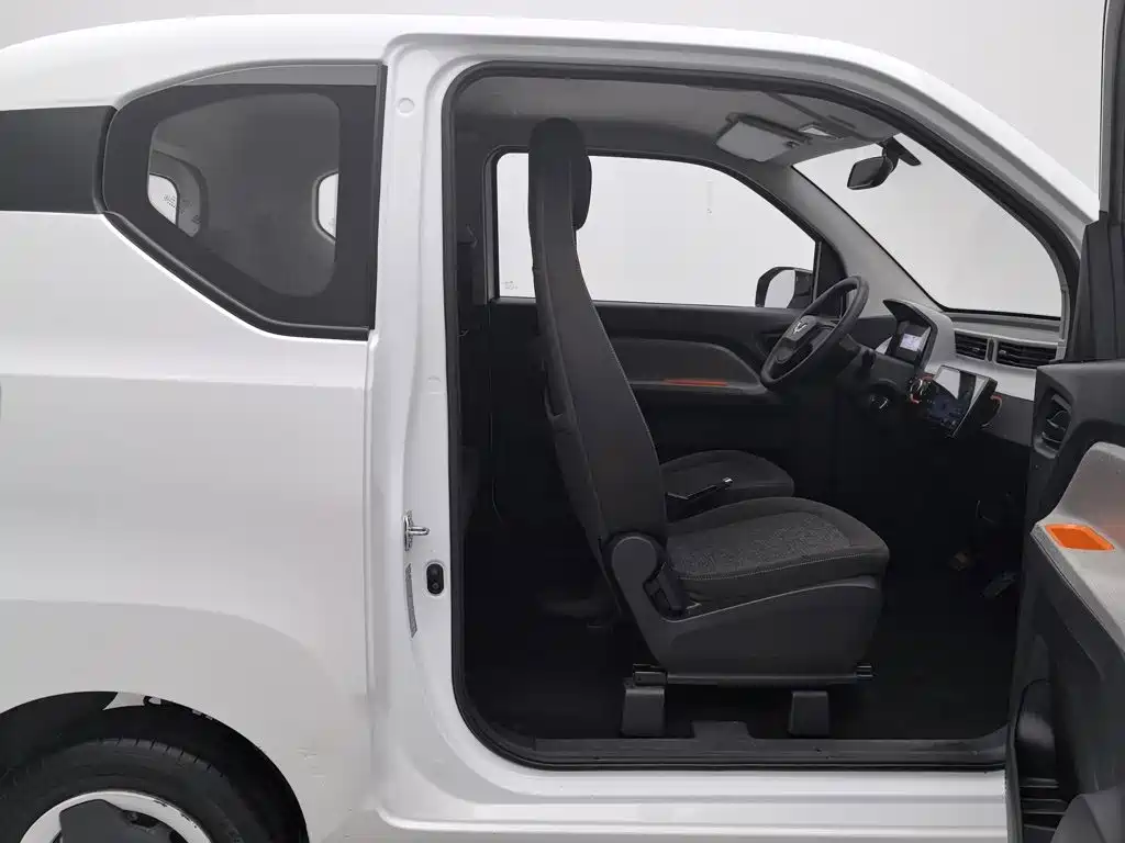 Wuling MINIEV — миниатюра 23