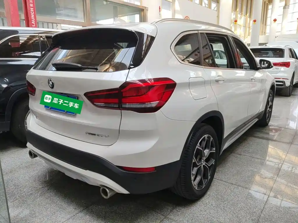 BMW X1 — миниатюра 7