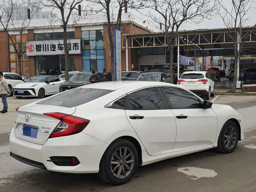 HONDA CIVIC