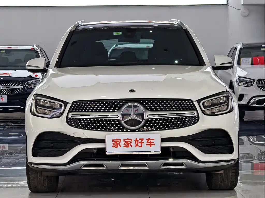 MERCEDES-BENZ GLC