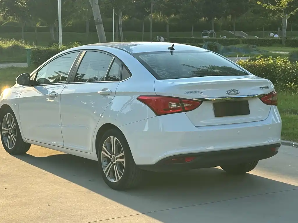 Chery Arrizo 5 — миниатюра 14