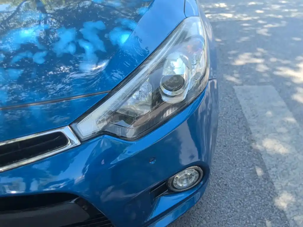 Kia Shuma — миниатюра 24