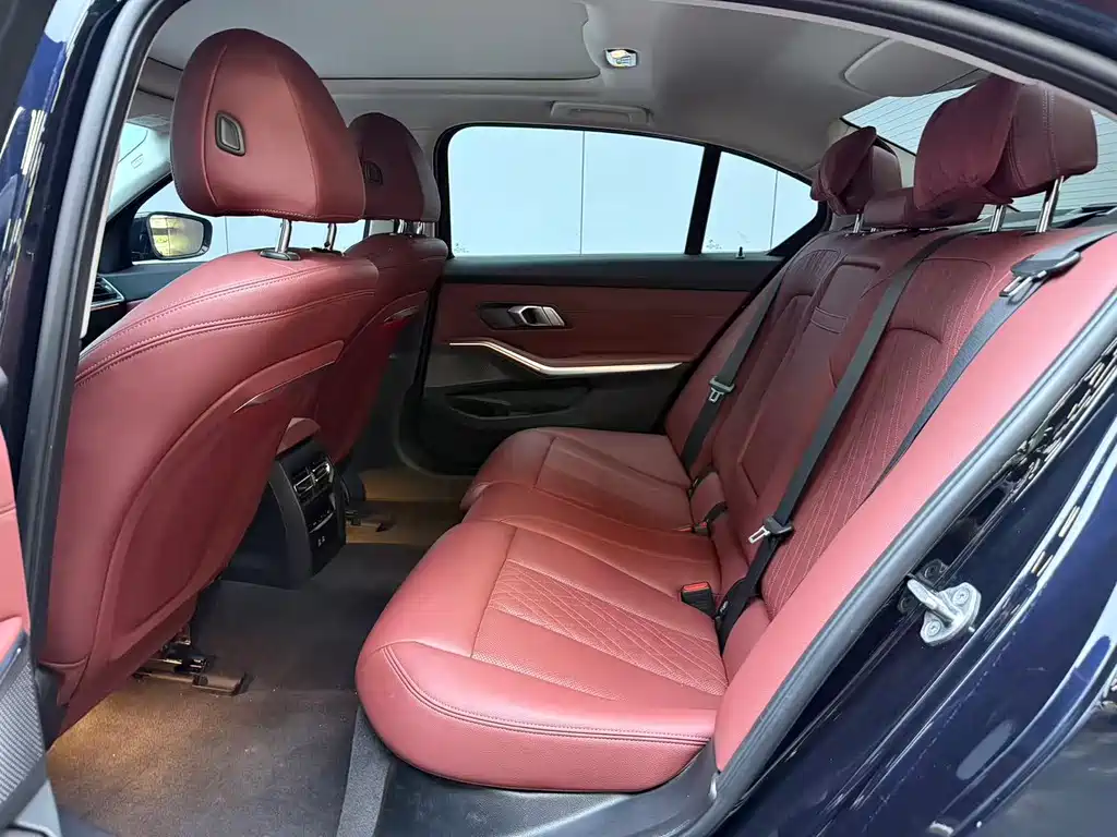 BMW i3 2024 eDrive 35 L