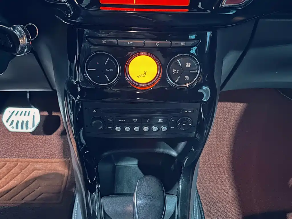 DS DS 3 — миниатюра 9