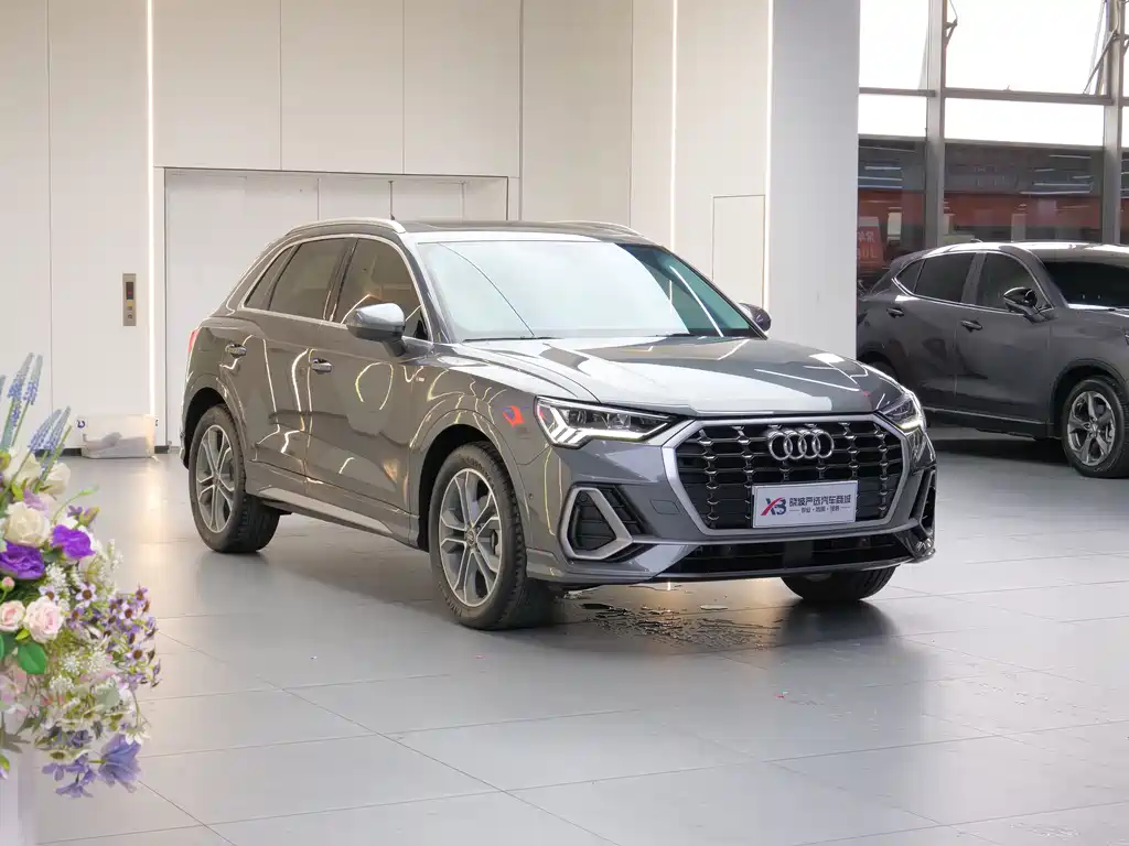 Audi Q3 2023 40 TFSI Fashion
