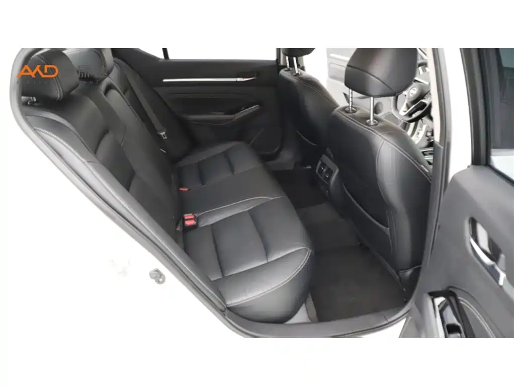Nissan Teana — миниатюра 8
