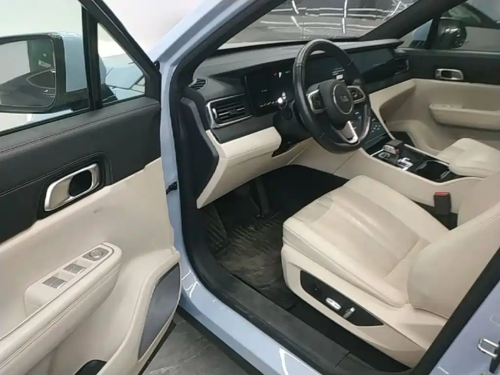Li Auto Li ONE — миниатюра 16