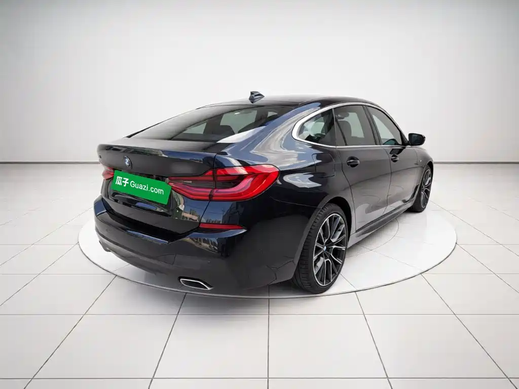 BMW 6 Series GT — миниатюра 6